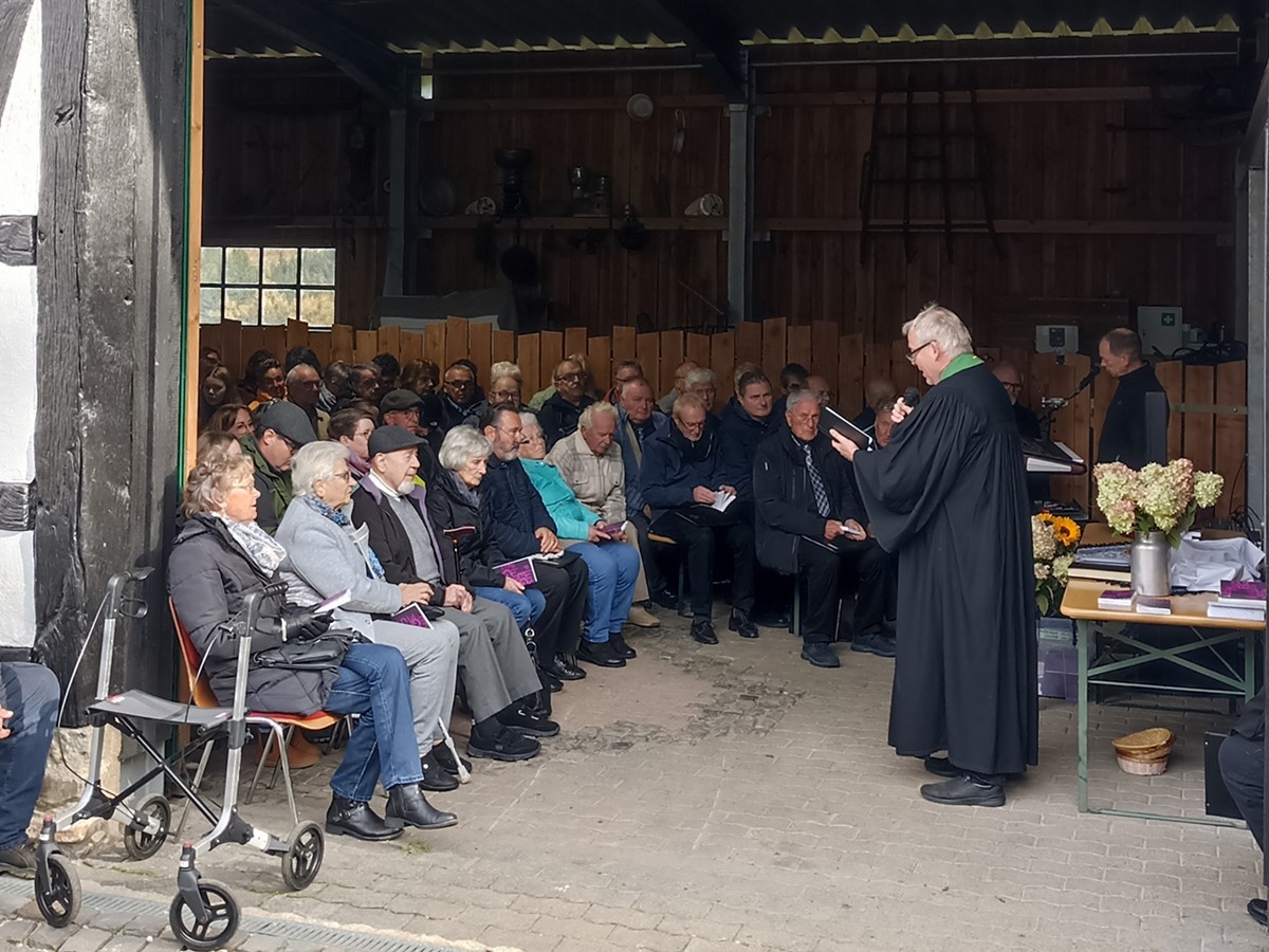 Erntedankfest auf der Strauenfarm in Lautzenbrcken