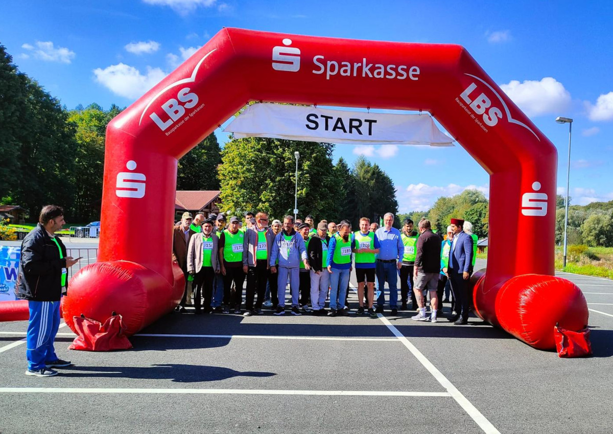 "Gemeinsam Gutes tun": Charity Walk der Ahmadiyya Muslim Gemeinde Westerwald am Wiesensee