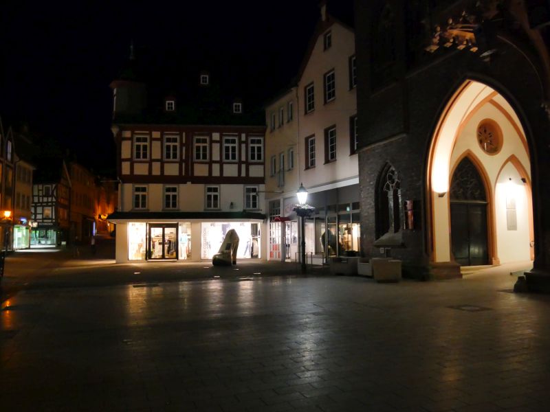 Beispiel Groer Markt: Was ist gut an der Stadtbeleuchtung? Was kann verbessert werden? Darum geht es bei der Brgerwerkstatt Stadtbeleuchtung, zu der die Stadt Montabaur ihre Brger und Interessierte einldt. (Bild: Licht-Raum-Stadt)