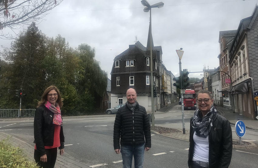 Sabine Btzing-Lichtenthler, Herdorfs Stadtbrgermeister Uwe Erner und die Herdorfer SPD-Ortsvereinsvorsitzende Sabine Steinau und (Foto: Wahlkreisbro)