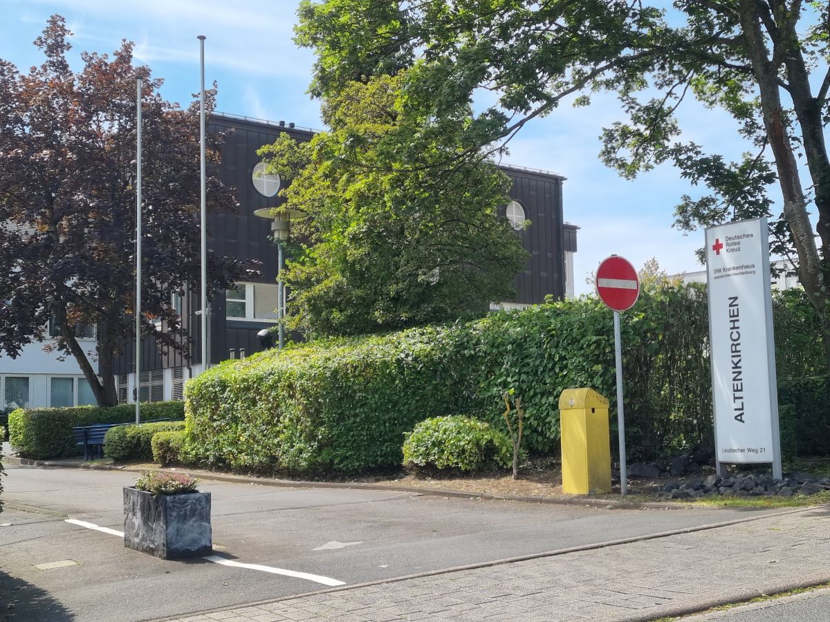 Auch im Altenkirchener Krankenhaus sind die meisten Lichter ausgegangen. (Foto: vh)