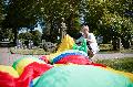 Kinder knnen auf dem Friedhof Fragen bers Sterben stellen