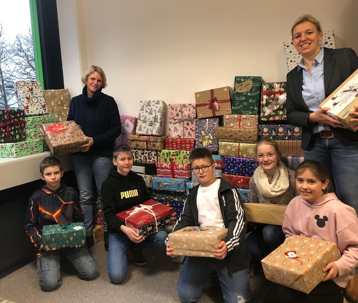 Weihnachtspckchenaktion am Kopernikus-Gymnasium Wissen