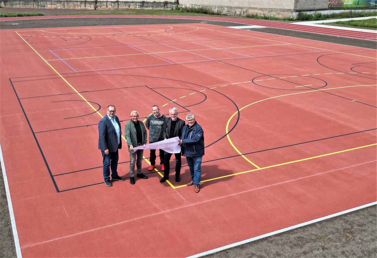 Neues Auensportgelnde am Werner-Heisenberg-Gymnasium