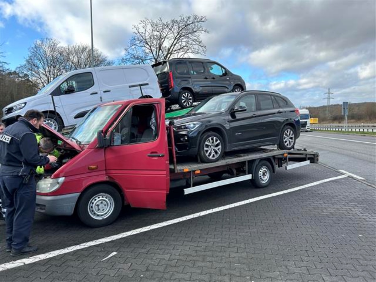 Dieser Transporter durfte seine Fahrt nicht fortsetzen. (Foto: Polizeiprsidium Koblenz)