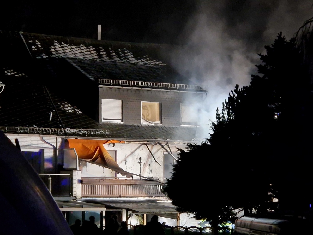 Brand in einem Einfamilienhaus in Herschbach (Fotos: Uwe Schumann)