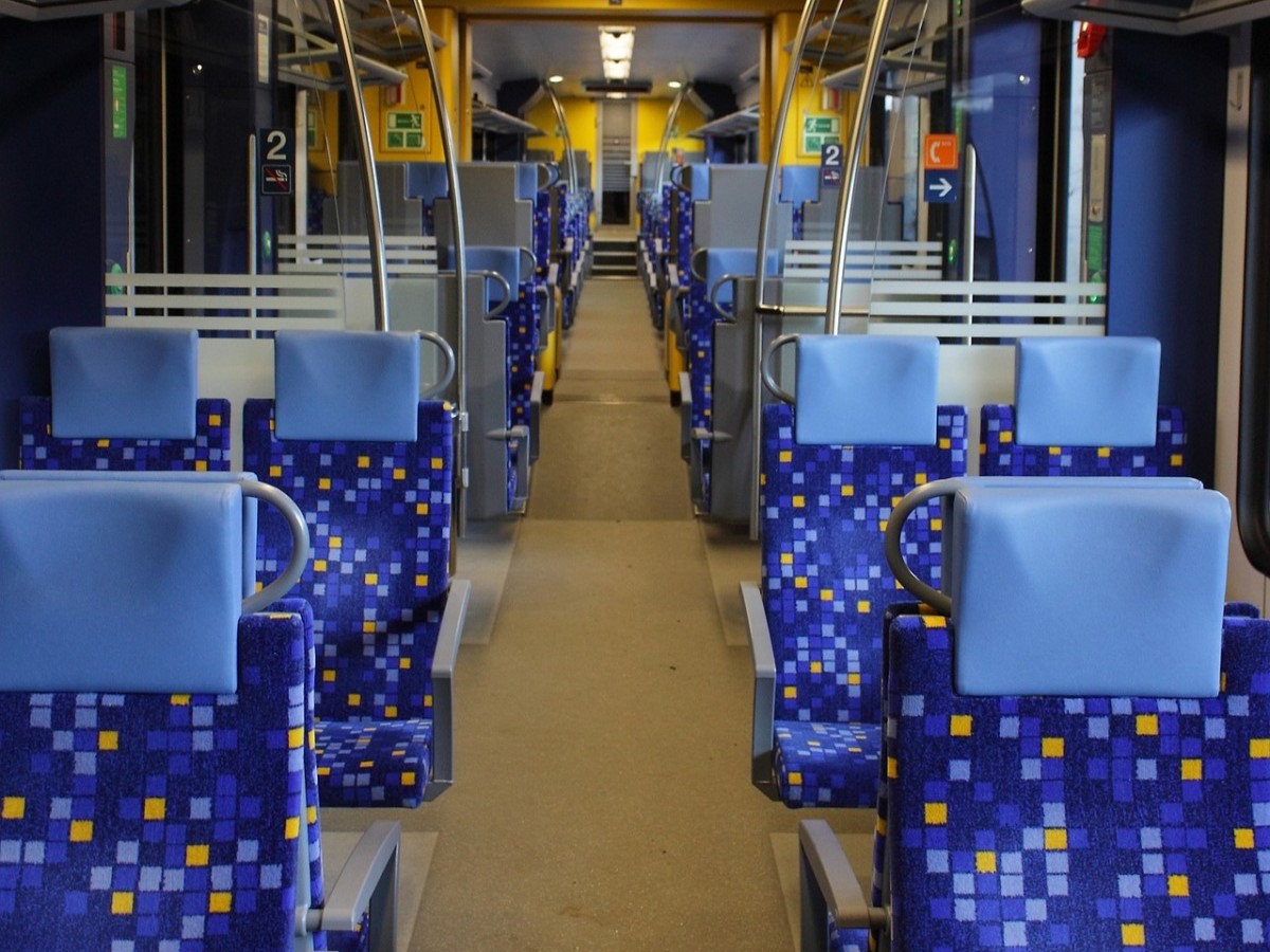 VCD und SBR fordern: mehr ltere Fahrgste im WW-PNV statt leerer Busse und Bahnen (Foto: Pixabay)