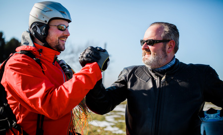 So sieht sie also aus, die neue Spitze des Evangelischen Dekanats Westerwald: De neue Dekan Dr. Axel Wengenroth (rechts) und sein Stellvertreter Benjamin Schiwietz. (Foto: Evangelisches Dekanat Westerwald) 