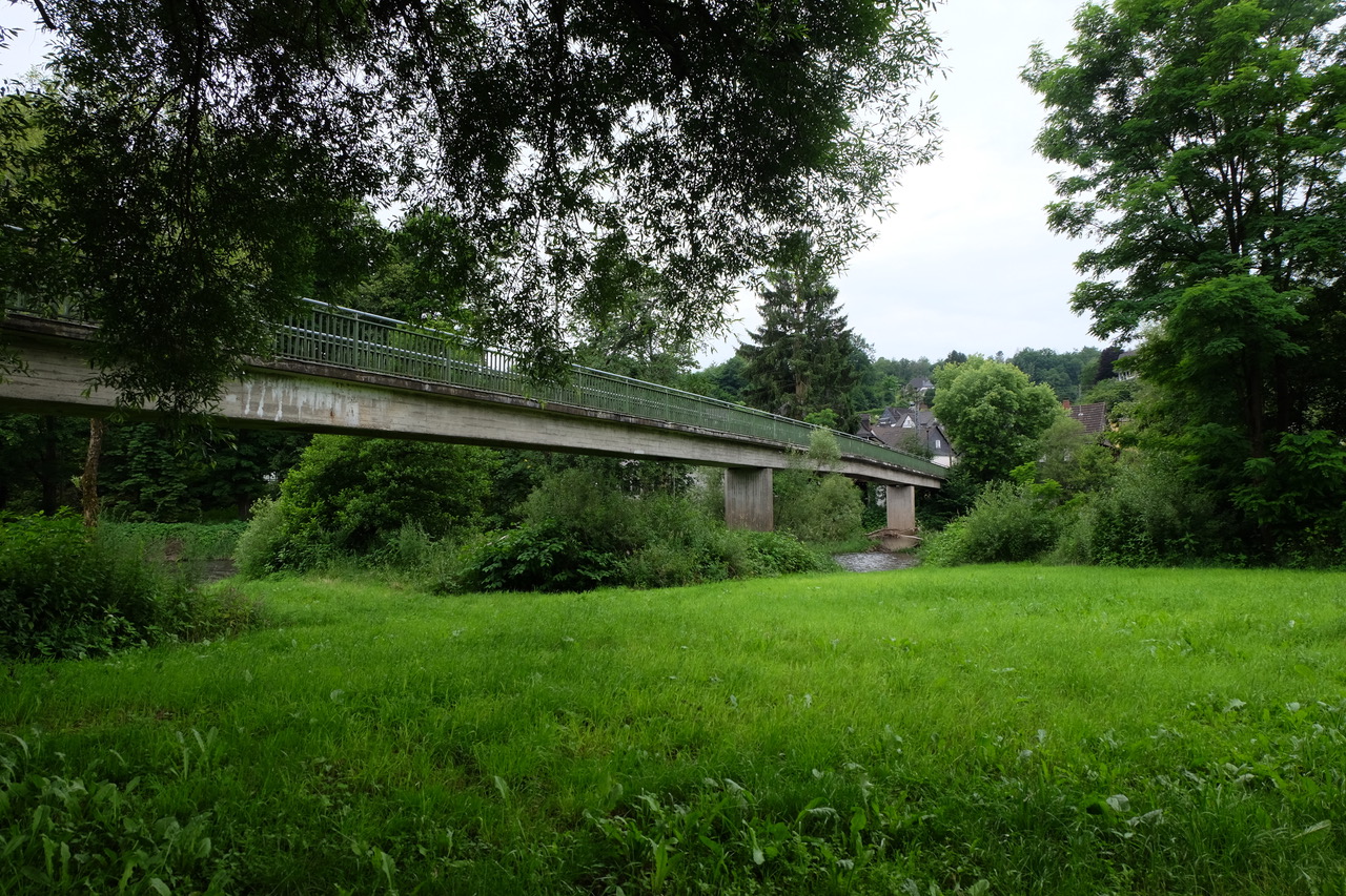 Die Heubrcke von Schnstein ins Frankenthal ist als Fu-/Radweg geplant. Gesprche fr aktuelle Frdermglichkeiten stehen an. (Fotos: KathaBe)