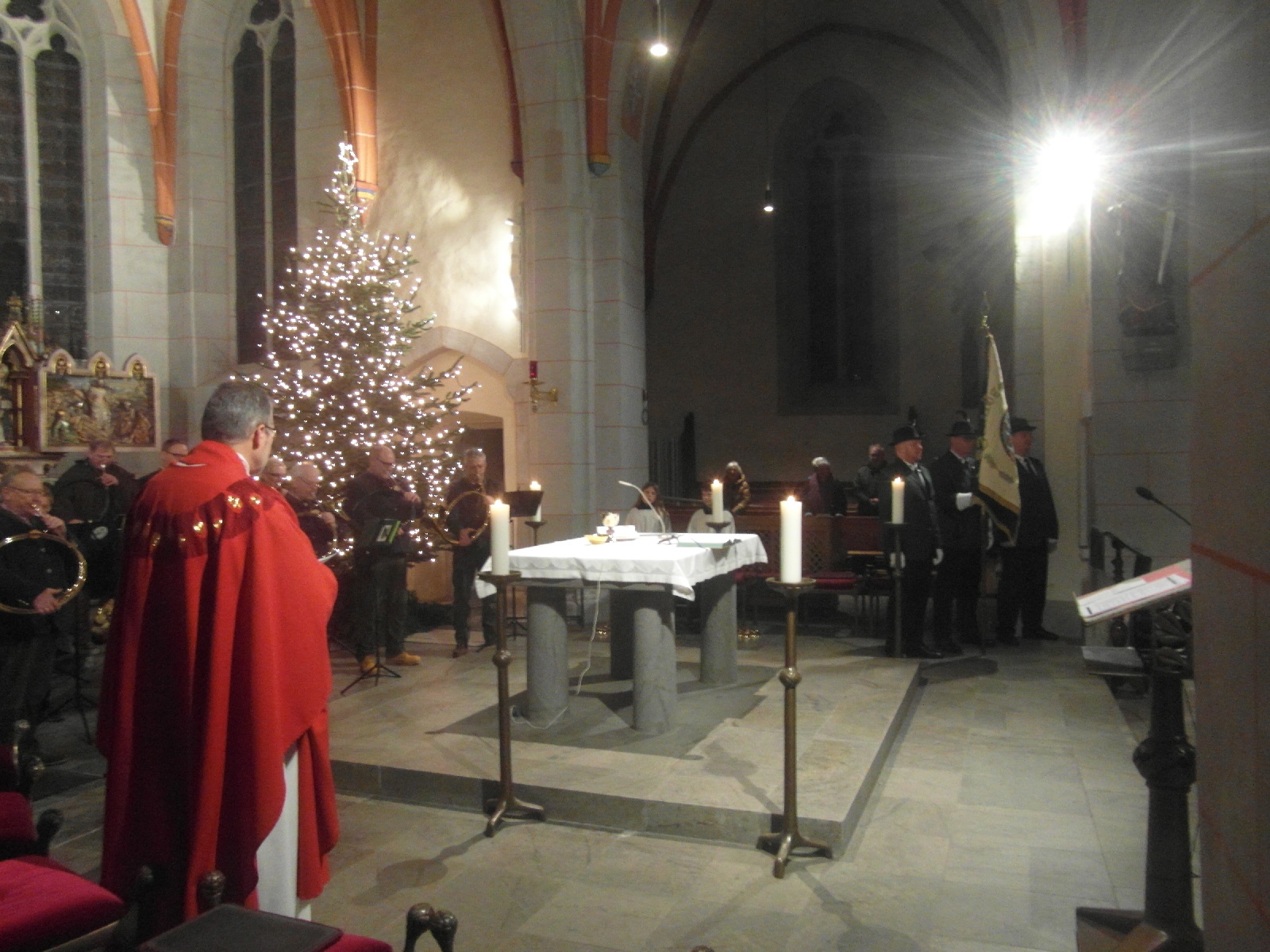 Hubertusmesse in Montabaur: Tradition und Gemeinschaft in St. Peter in Ketten