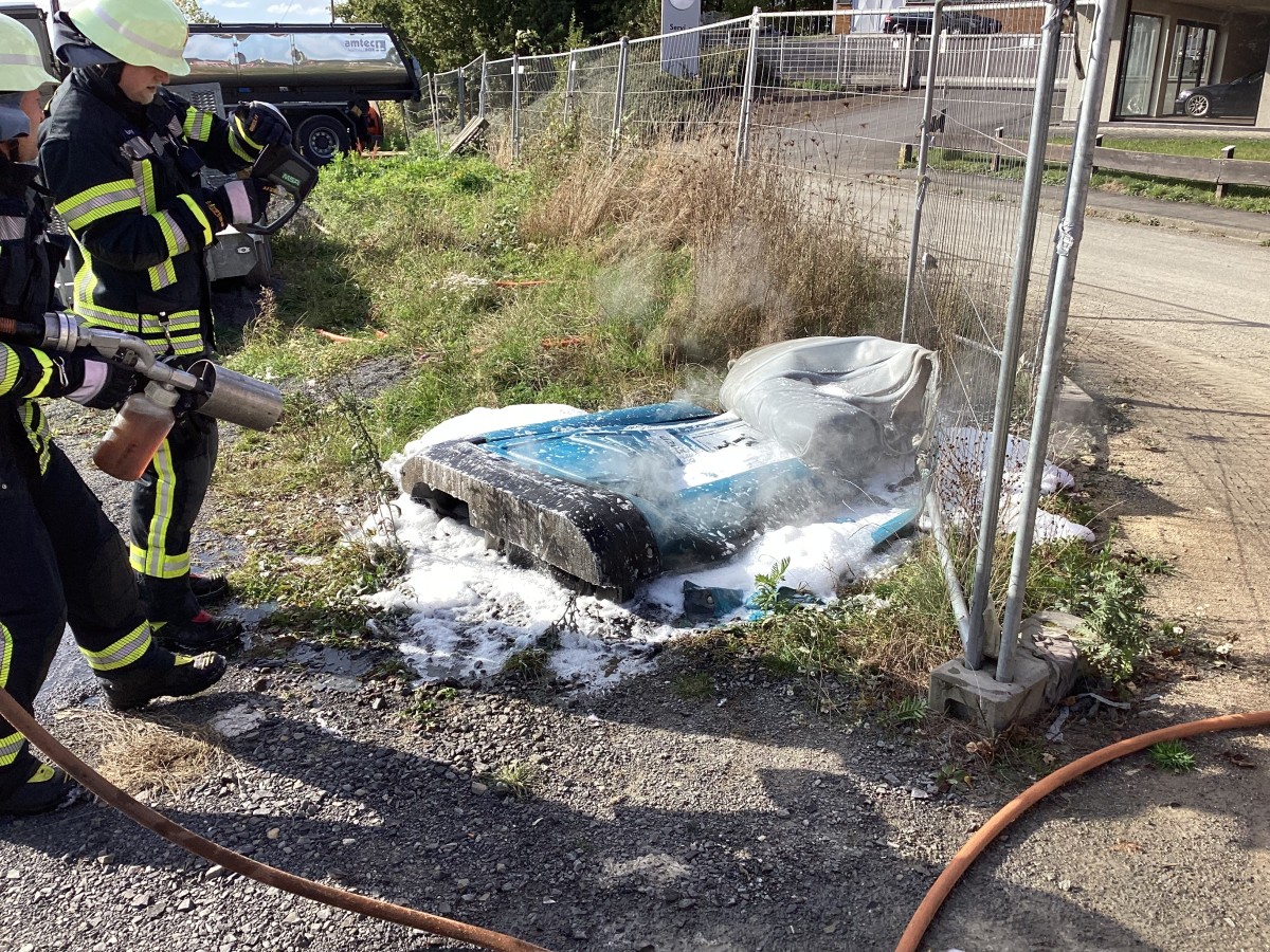 Unbekannte Tter znden Baustellentoilette in Hamm (Sieg) an