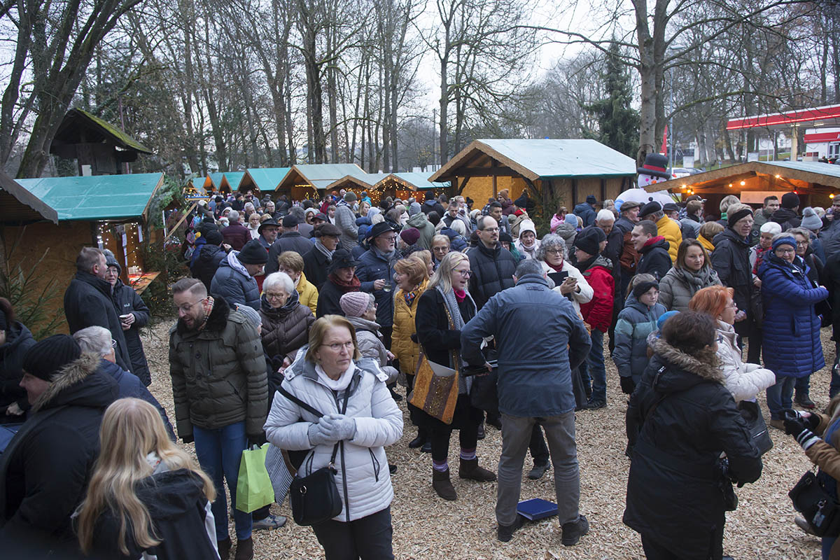 So sah es bei "Dierdorf im Advent" bei der Premiere im Jahr 2022 aus. (Foto: Archiv Wolfgang Tischler)