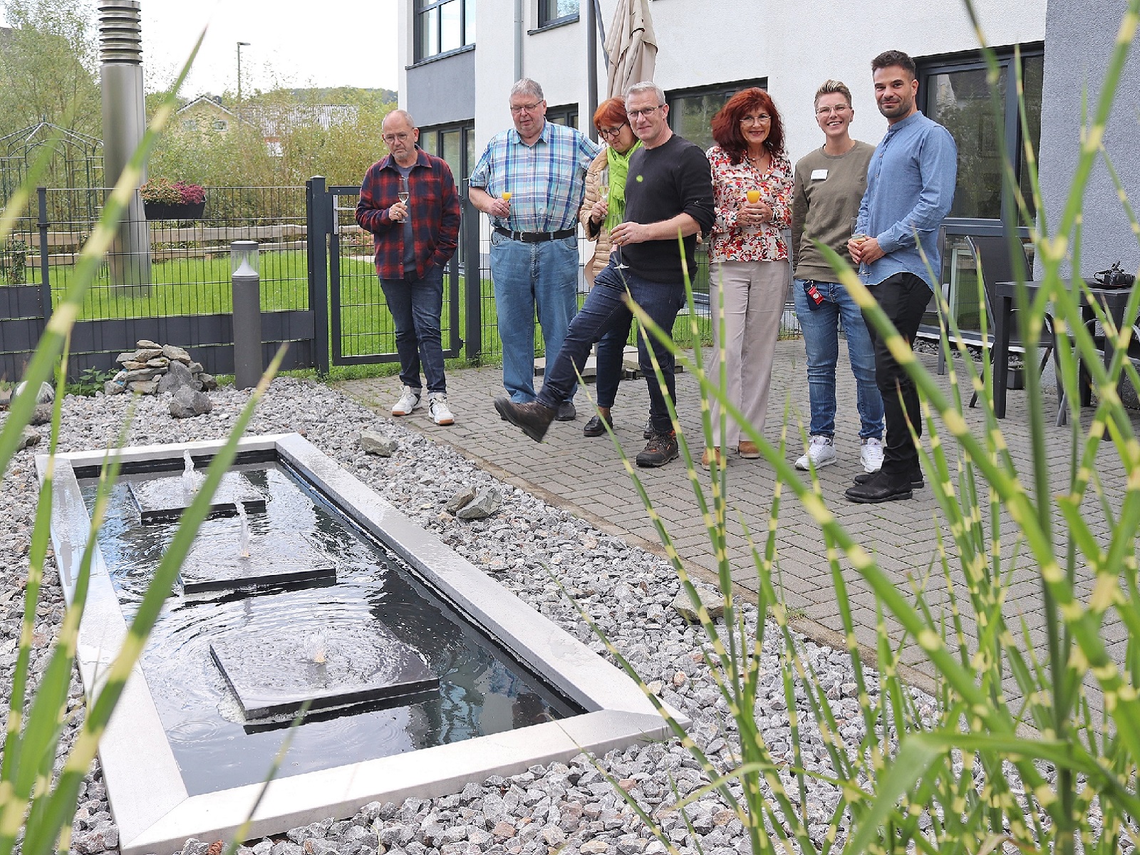 Seniorenzentrum St. Franziskus enthllt neue Outdoor-Attraktion: einen Brunnen