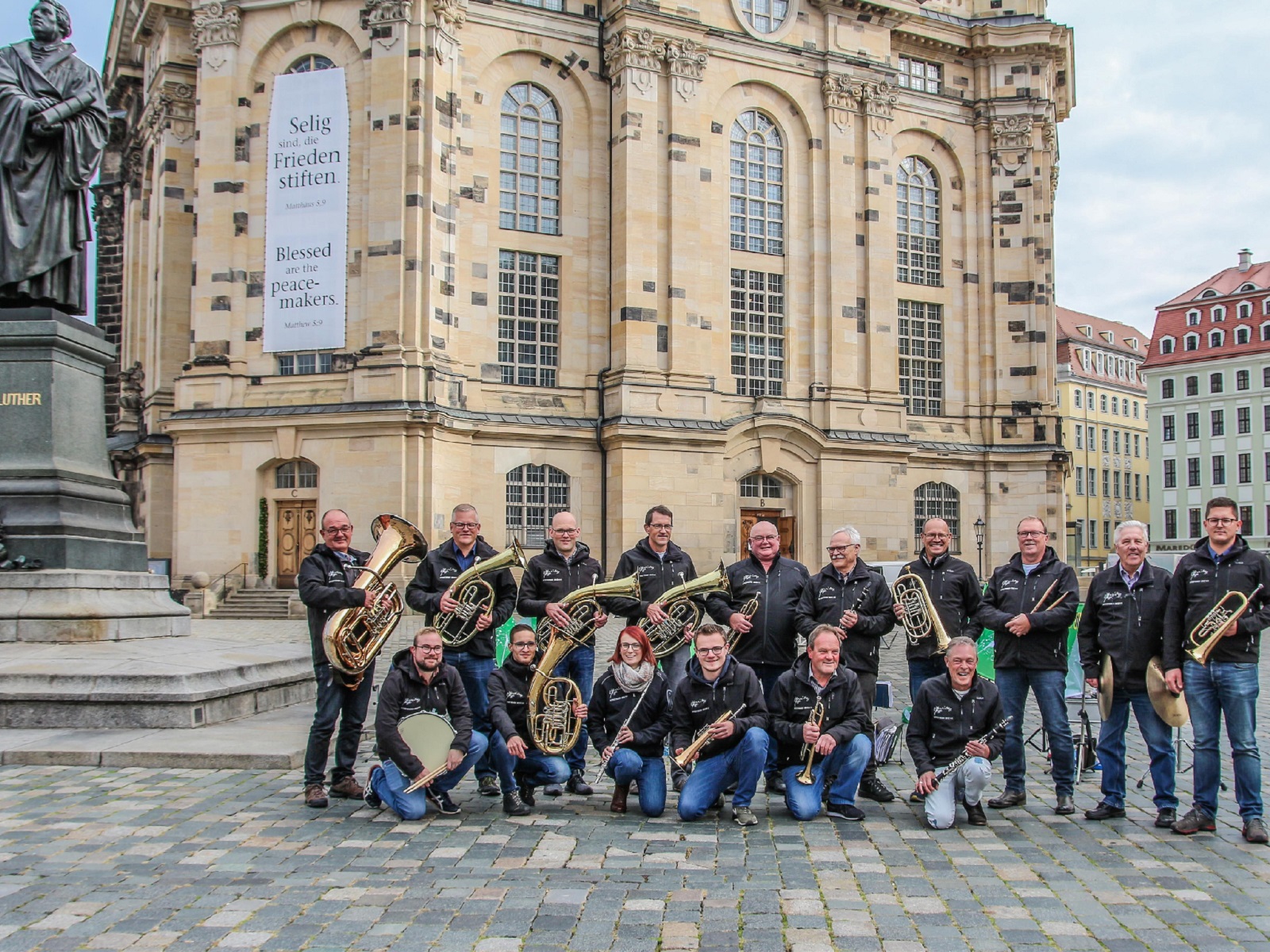 Der Musikverein "Seck" spielt in Bad Marienberg. (Foto: Wolfgang Fischer)