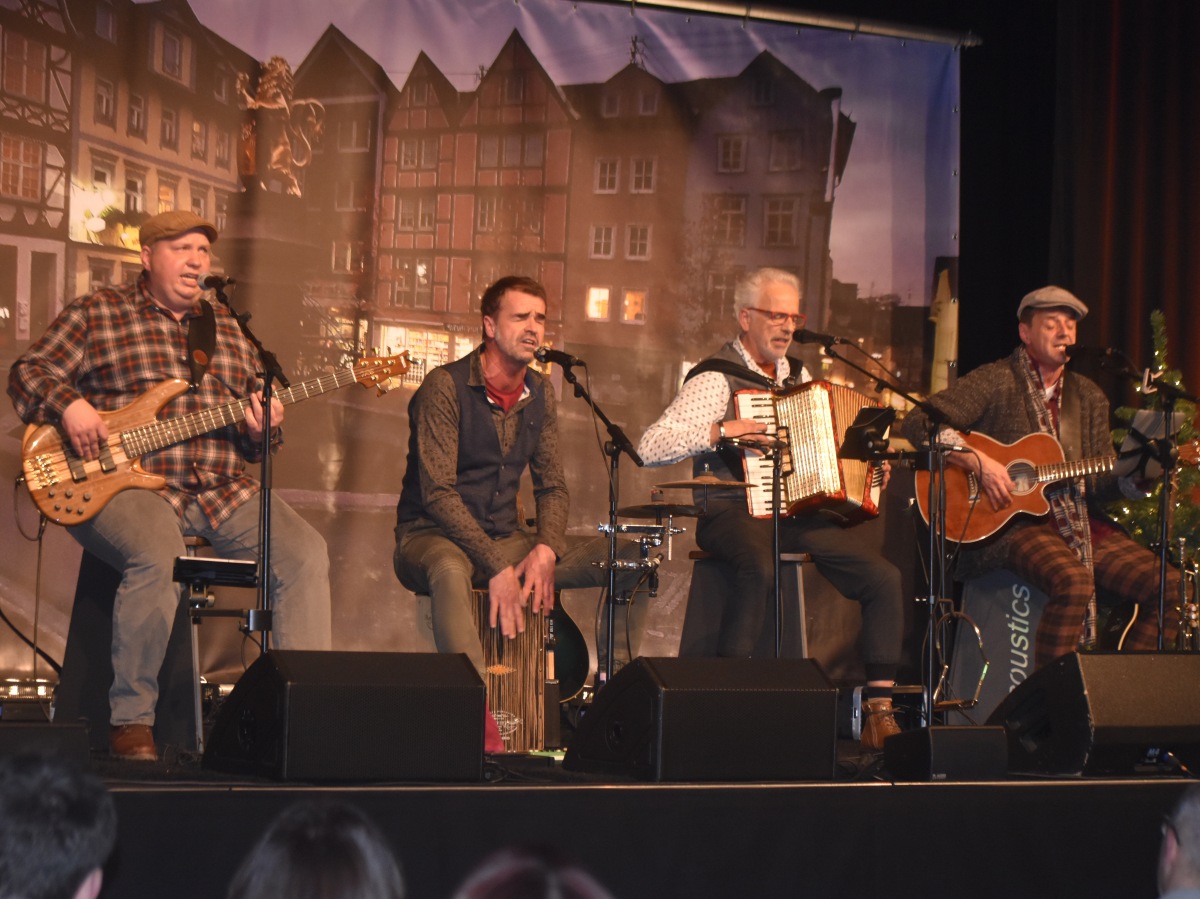 Authentisch, "handmade", gefhlvoll, und mit Herz  so prsentierten sich die "@coustics". (Fotos: Wolfgang Rabsch)