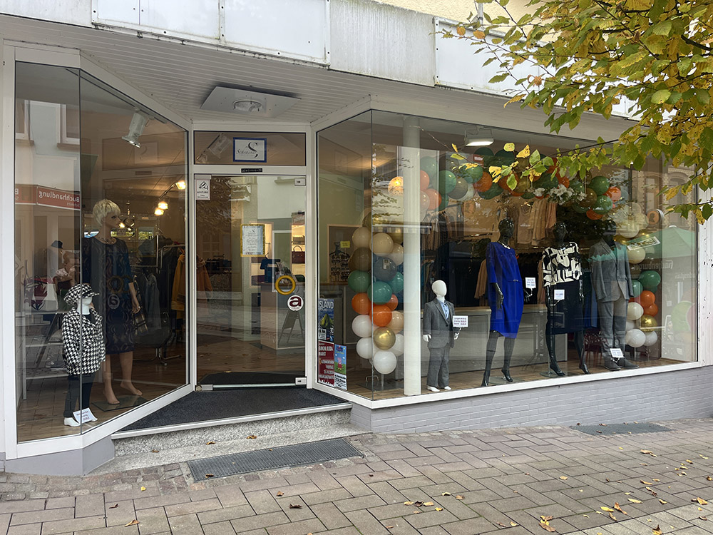 Mode mit osteuropischem Flair: Schrainer Fashion of Color in Altenkirchen