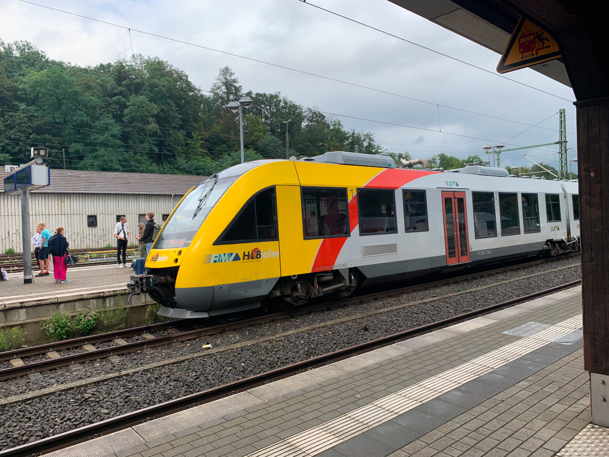 Kommunikationsdesaster der Deutschen Bahn verrgert Pendler auf Siegstrecke