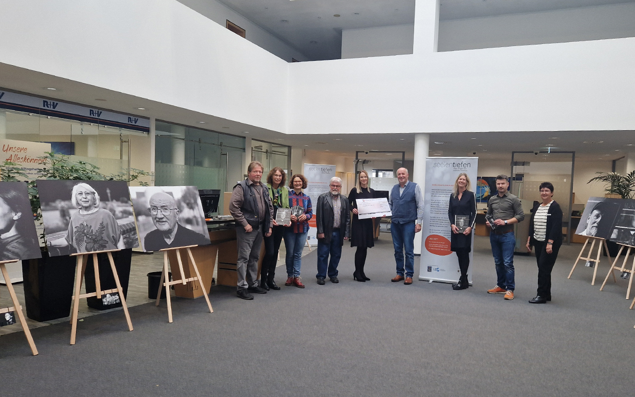 v.l.n.r.: Rainer Schuster, Anita Becker, Gabriele Greis, Werner Krell, Julia Grg, Klaus-Peter Weber, Doris Kohlhas, Stefan Leukel und Silvia Wrsdrfer. (Foto: Westerwald Bank)