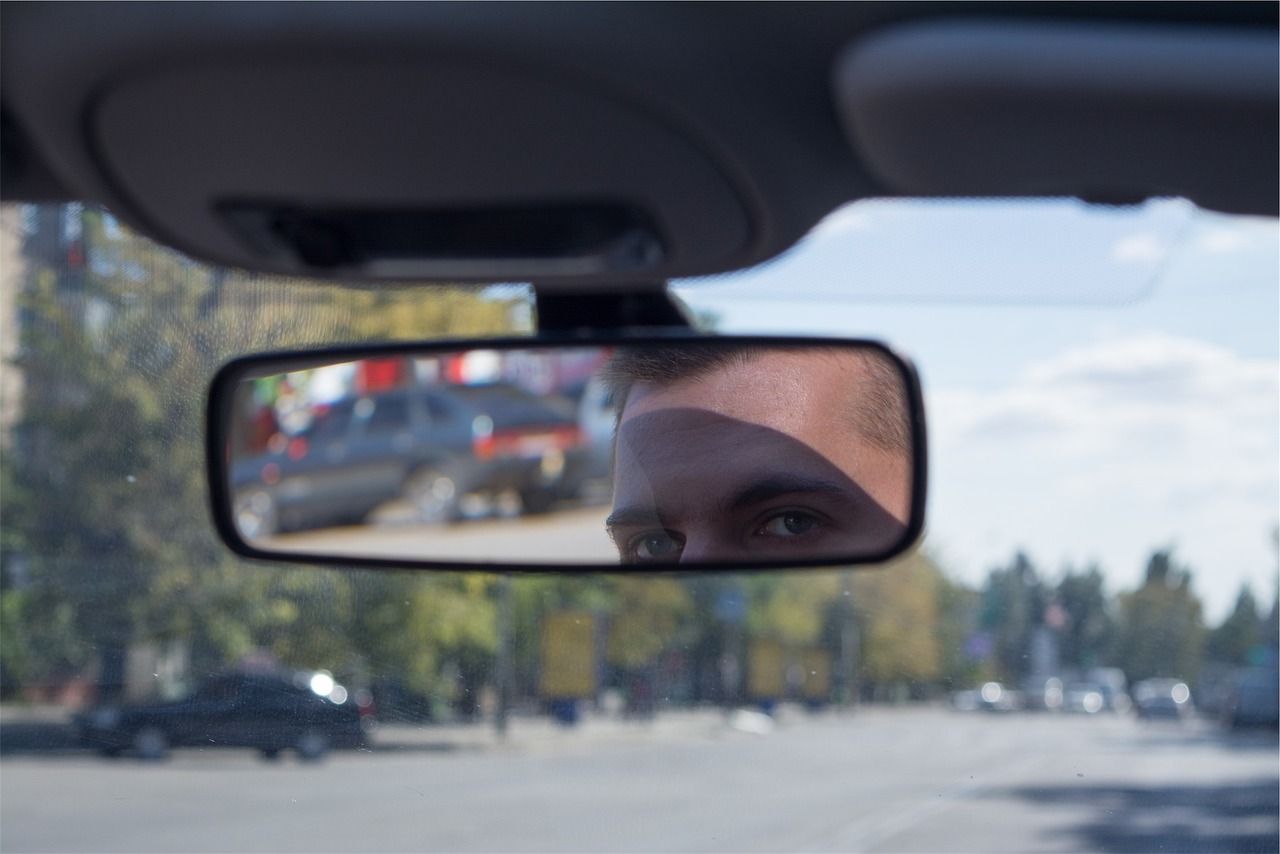 Beim Autofahren geht es nicht immer gesittet zu. (Symbolbild: pixabay.com)