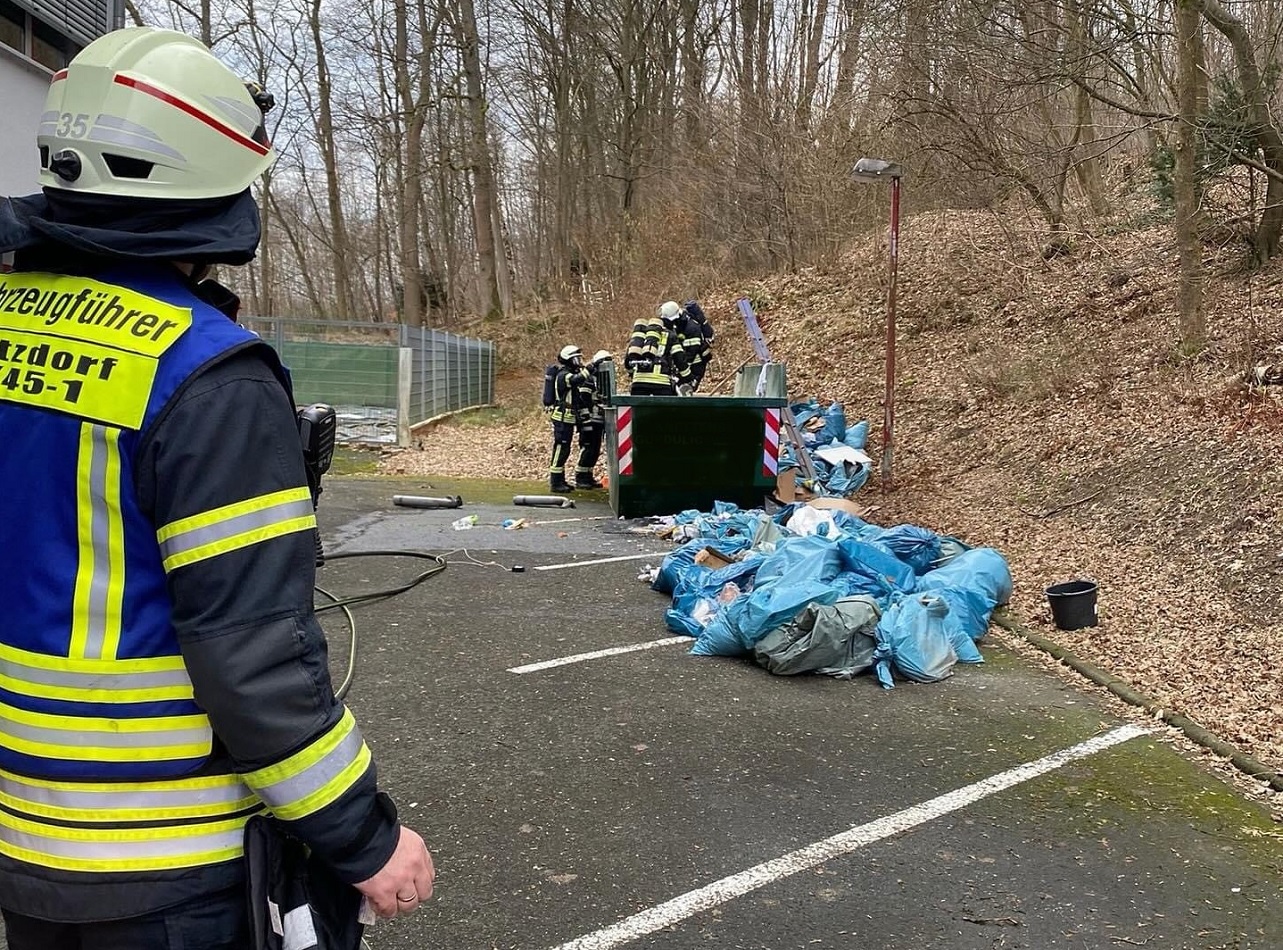 Drei Einstze fr die VG-Feuerwehr Betzdorf-Gebhardshain