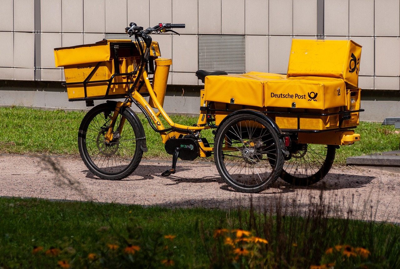 Warnstreiks in Paketzentren: Druck auf Deutsche Post AG wchst