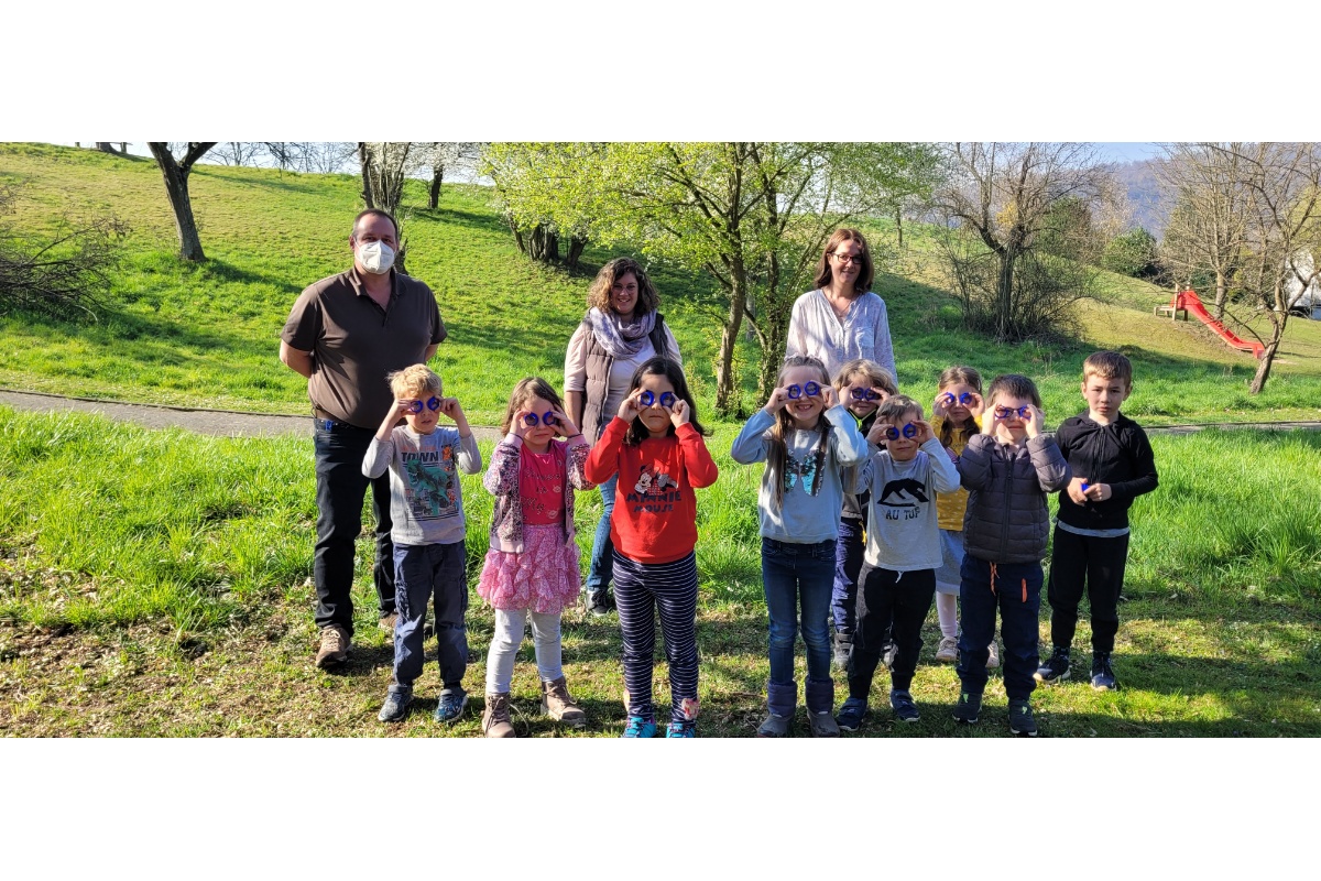 Dass Bienen keine Feinde, sondern Freunde der Menschen sind, lernen die Kita-Kinder im neuen Umweltprojekt. (Foto: privat)