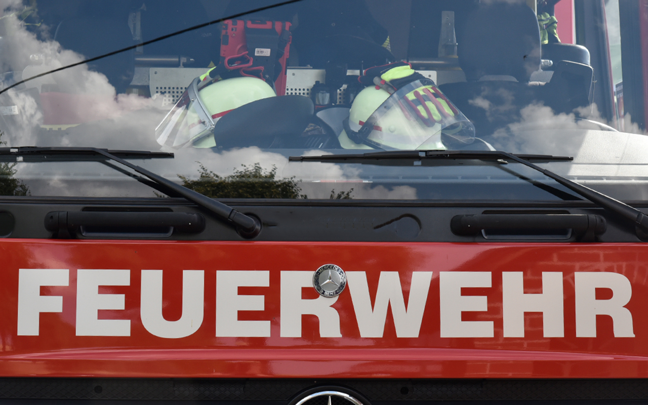 Aktualisiert: Garagenbrand in Mogendorf mit enormer Schadenshhe