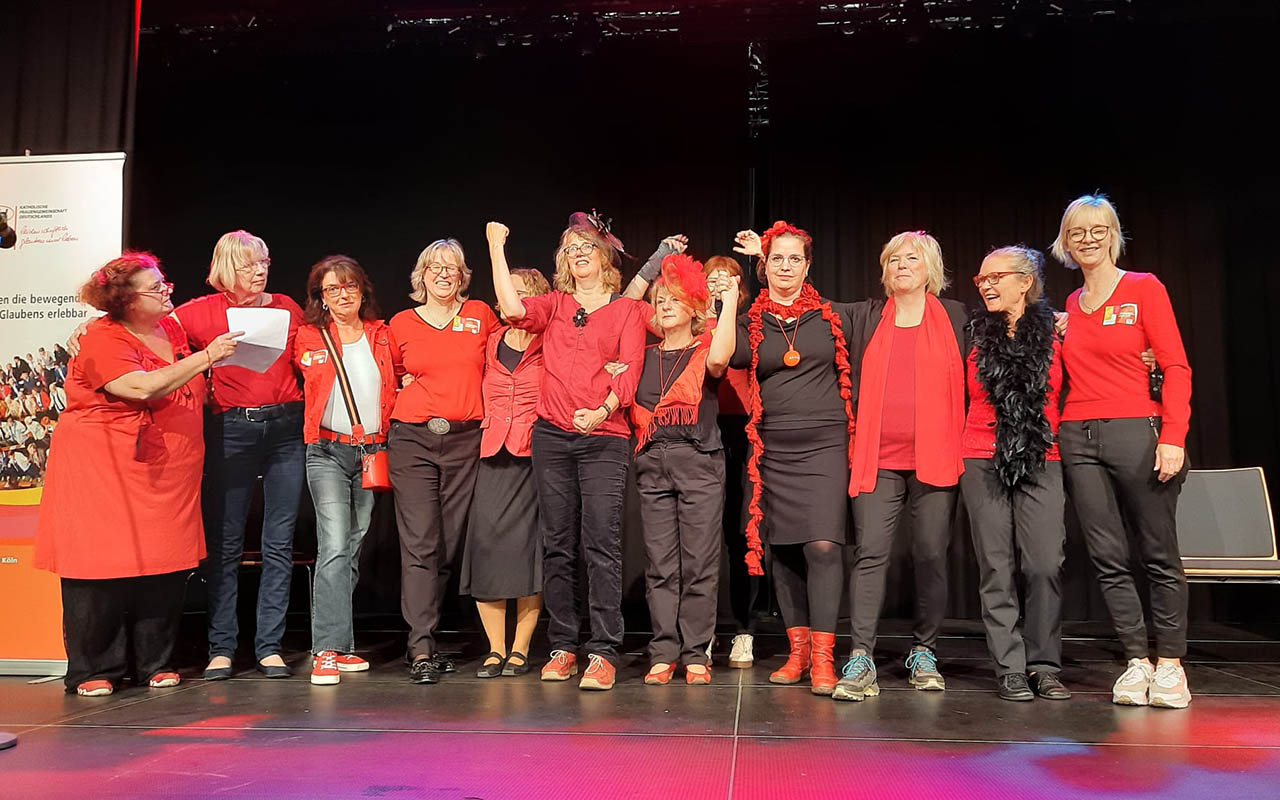 Die Mitglieder der kfd im Kreisdekanat Altenkirchen freuen sich auf zahlreiches Erscheinen. (Foto: kfd)