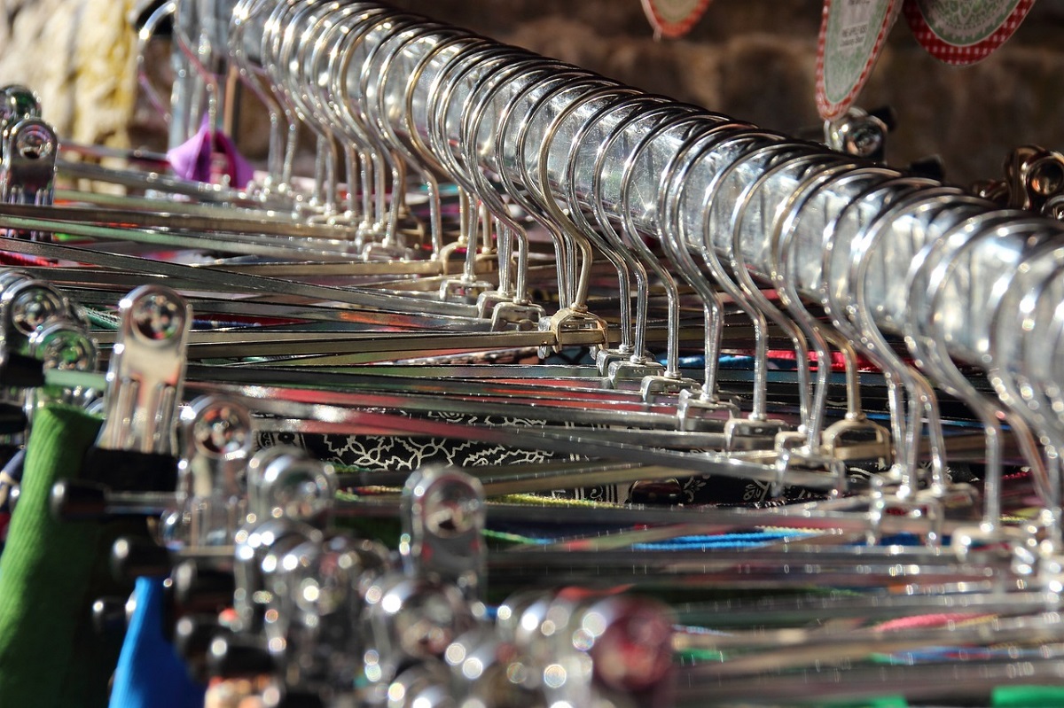 Neuwied: Geflschte Markenkleidung auf dem Flohmarkt verkauft