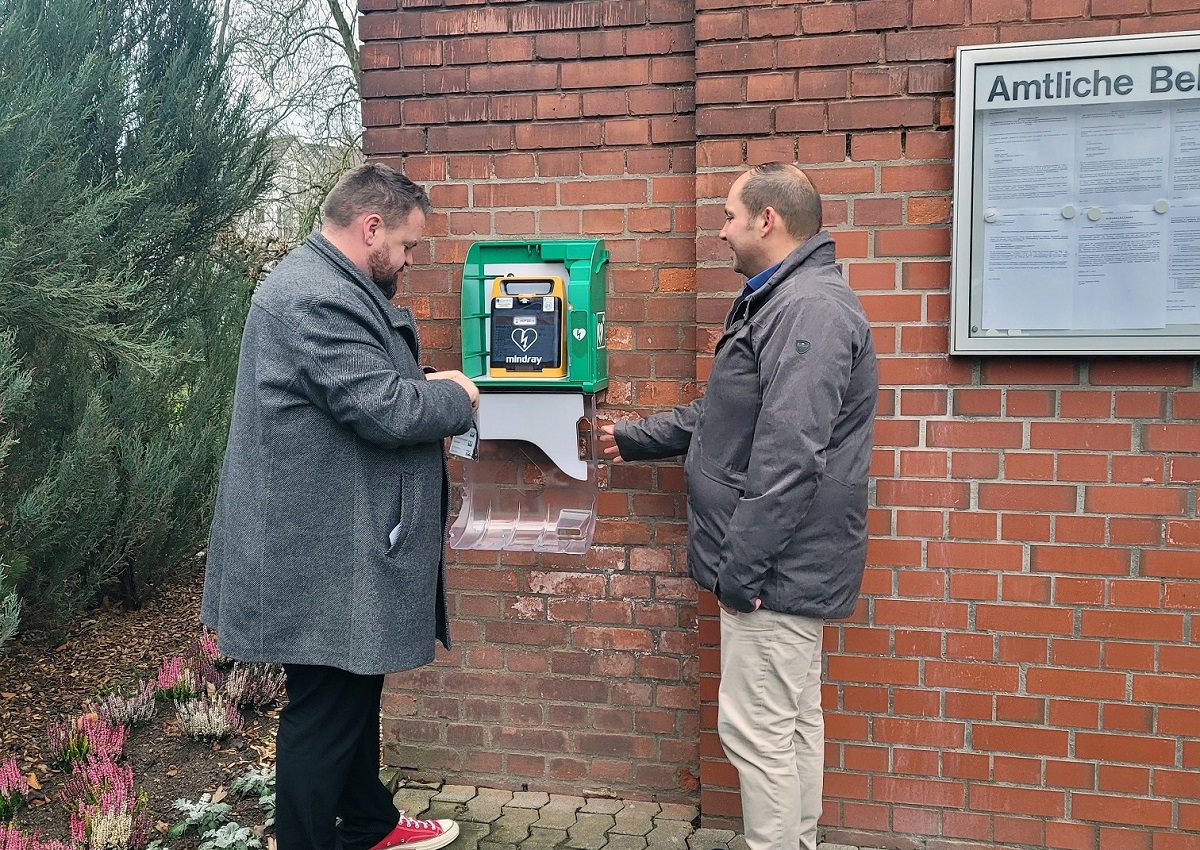 Neue Defibrillatoren in Betrieb genommen: Stadt startet Projekt "Herzsicheres Bendorf" 