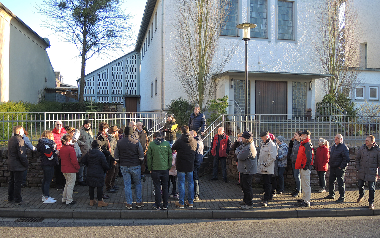 Im Rahmen der Dorfmoderation wurde zu einem Rundgang eingeladen. (Foto: Stadt Bendorf)