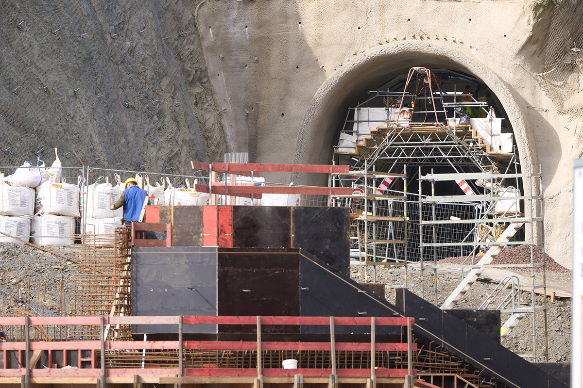 Wiederaufbau im Ahrtal: Bahntunnel nehmen Gestalt an