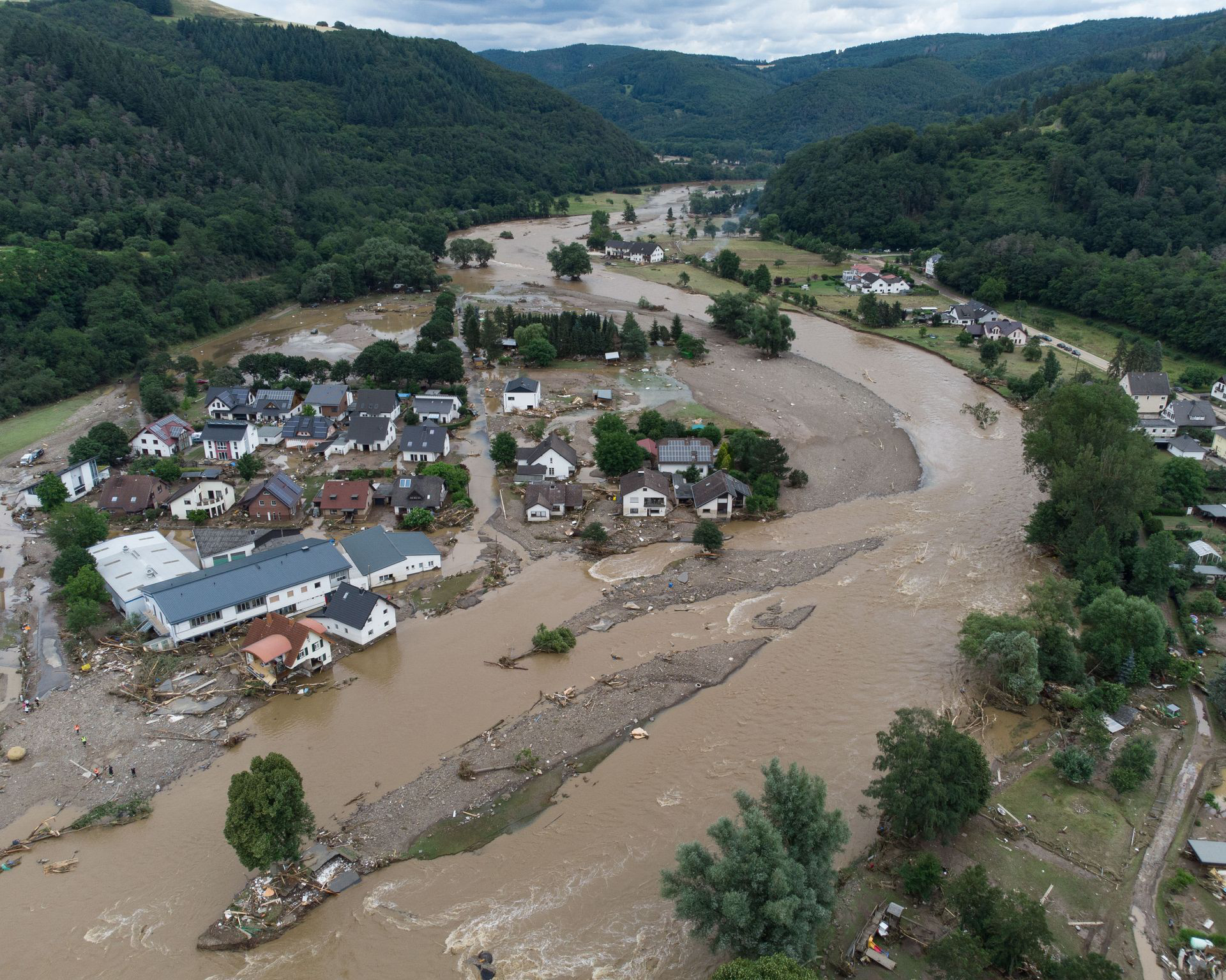 Ahrtal-Flut: Gericht prft Umgang mit Petition der Hinterbliebenen