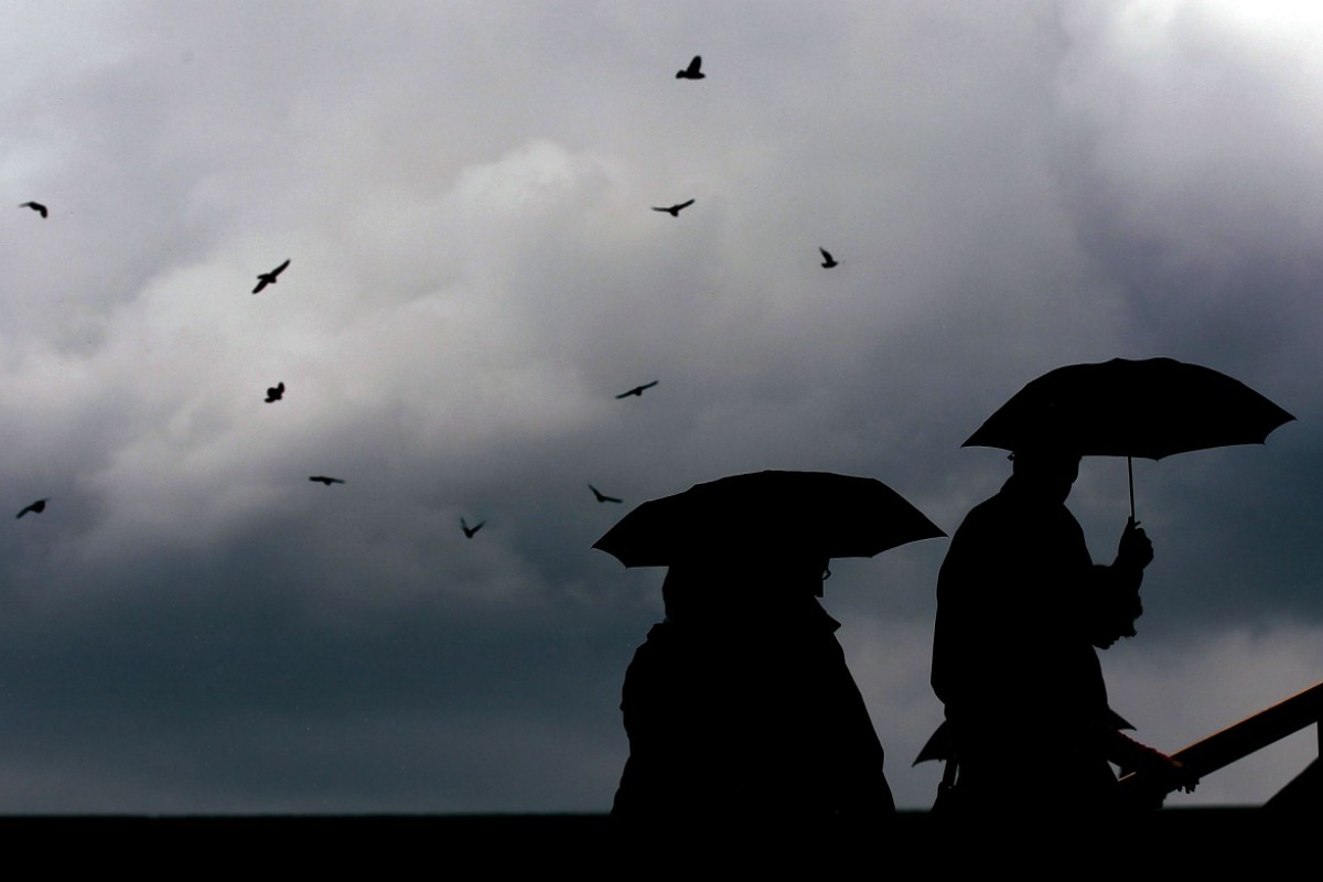 Nasskalter Wochenstart in Rheinland-Pfalz: Regen, Schnee und glatte Straen