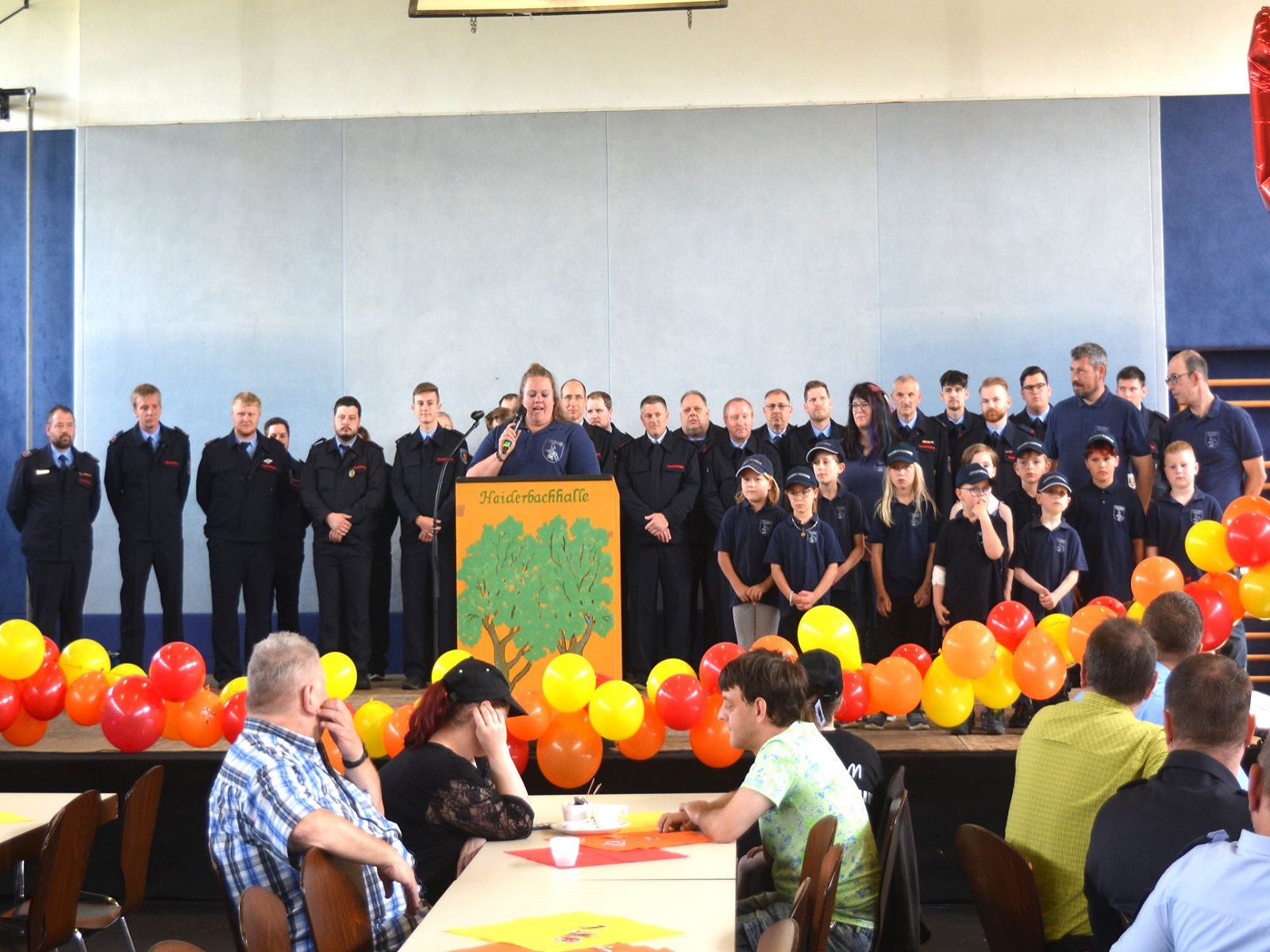 Haiderbacher Feuerwehr feierte 10-jhriges Jubilum der Bambini-Feuerwehr und die Olympics