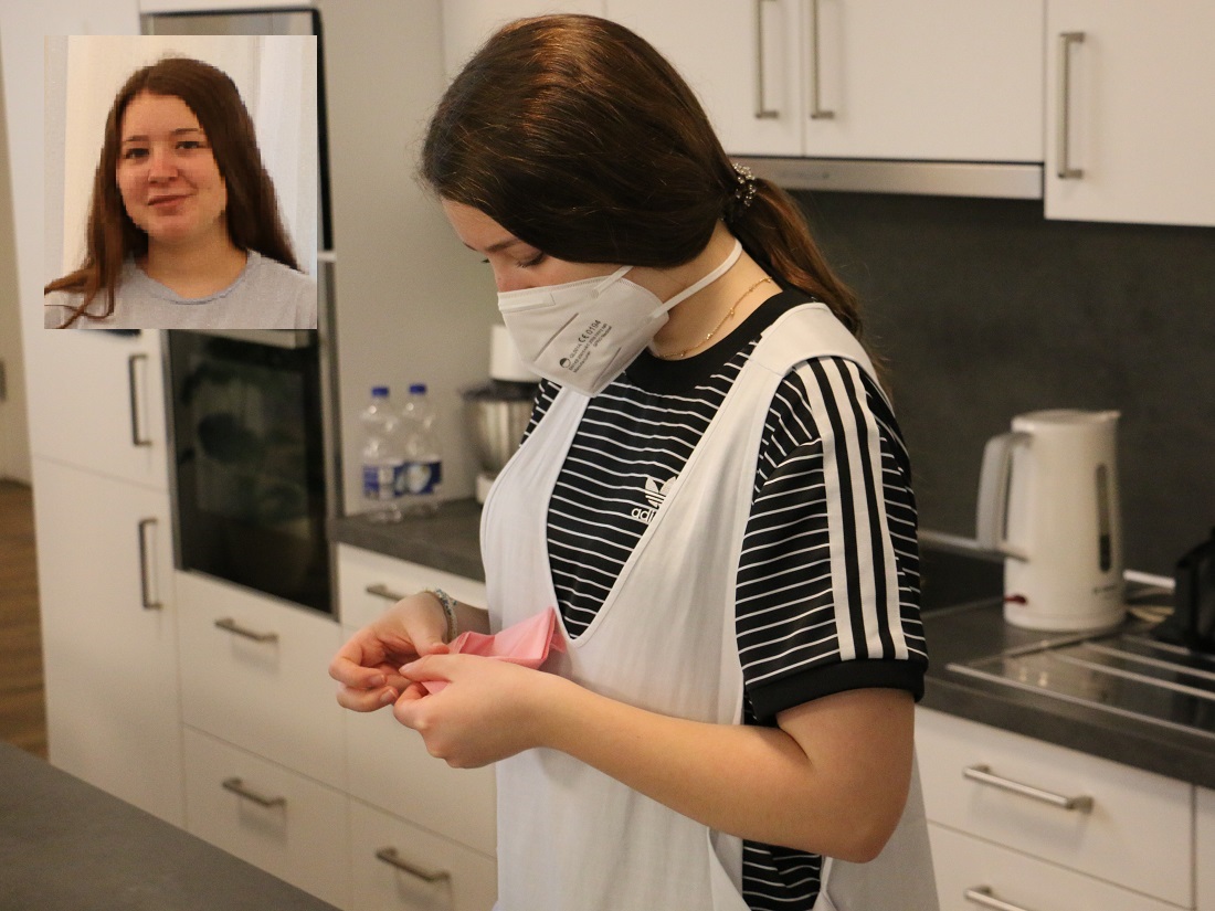 Emily bei ihrer Arbeit im Hospiz. (Fotoquelle: Dernbacher Gruppe Katharina Kasper)