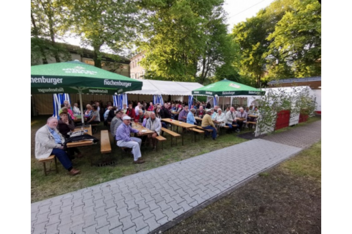 Groes Frhlingsfest im Heimbach-Weiser Luna-Park