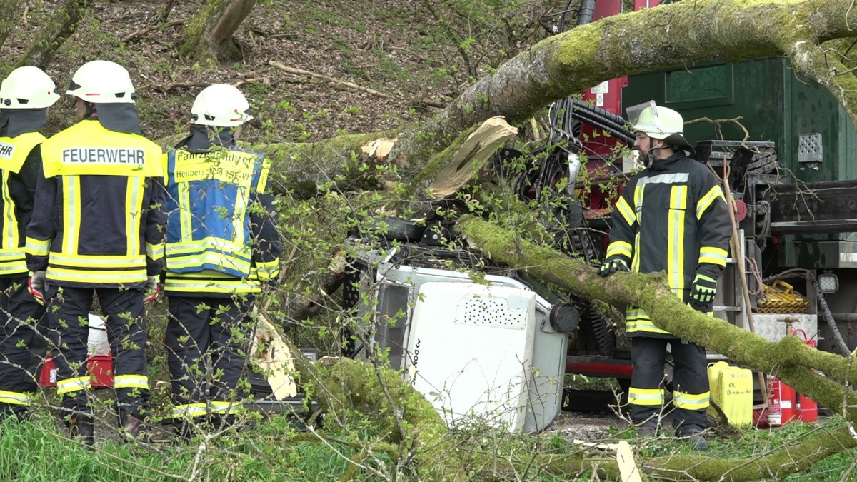 Schwerer Forstunfall in Ettersdorf mit Hubschraubereinsatz	