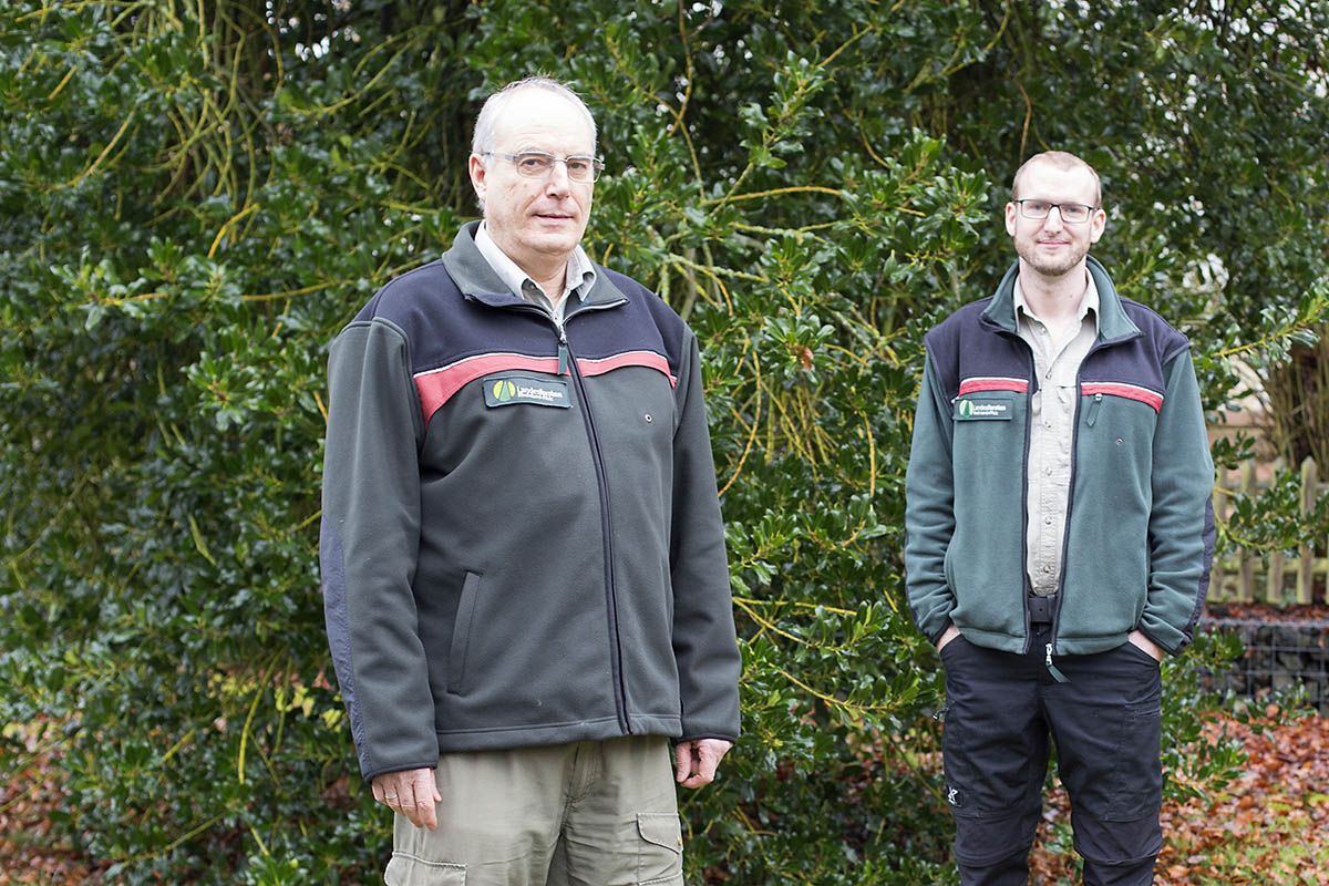 Die Revierfrster Heinrich Kron (links) und Andreas Hartig. Foto. Helmi Tischler-Venter