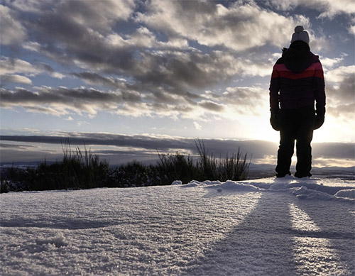 Warm durch den Winter: Effektive Klteschutzkleidung fr Outdoor-Aktivitten