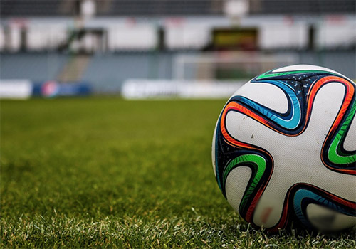 In der 1. Bundesliga rollt der Ball demnchst wieder. Foto Quelle: pixabay.com / <a href=https://pixabay.com/de/users/jarmoluk-143740/ target=_blank rel=nofollow>jarmoluk</a>