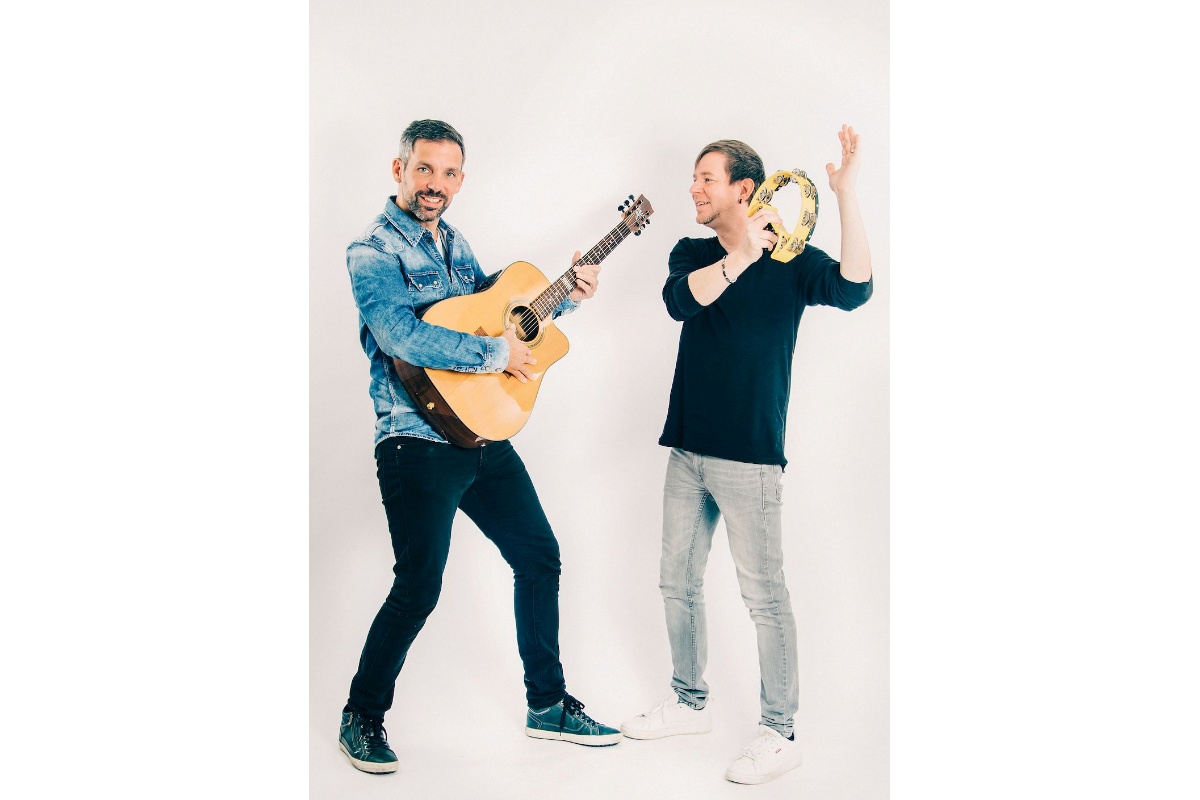 "Duo Price & Franklin" und "GuitaJon" zu Gast im Caf b-05