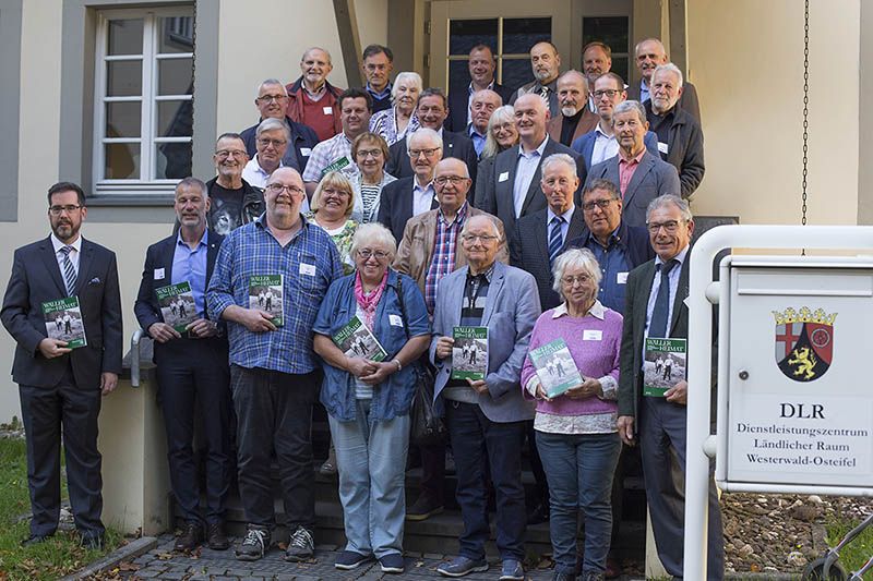 Jahrbuch des Westerwaldkreises hat Wller Landwirtschaft zum Thema