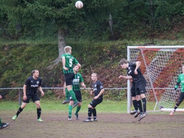 Fr die beiden Mannschaften der Spielgemeinschaft Honigsessen/Katzwinkel bietet das kommende Lokalderby am Sonntag, den 7. November, zwei unterschiedliche Ausgangsvoraussetzungen. (Foto: Archiv/ SG Honigsessen/Katzwinkel)