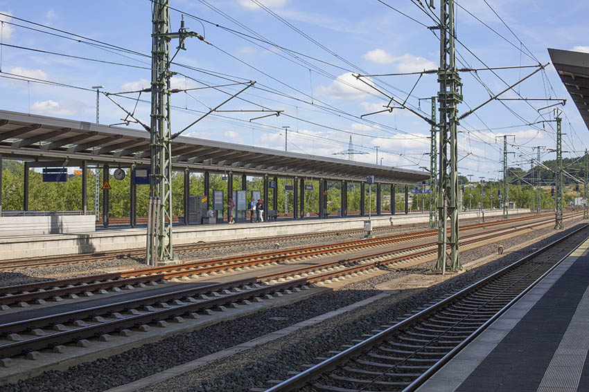 Kirchen: Betrunkener Mann bringt Zug mit Notbremse zum Stillstand