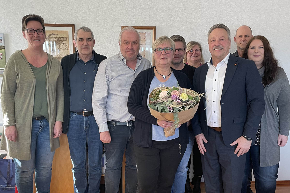 Von links: Stephanie Flemmer, Jrgen Berger, Michael Kocherscheidt, Ira Born, Thorsten Forneberg, Helga Cornely, Hans-Werner Breithausen, Thomas Noll und Denise Konter. Foto: Sandra Albus