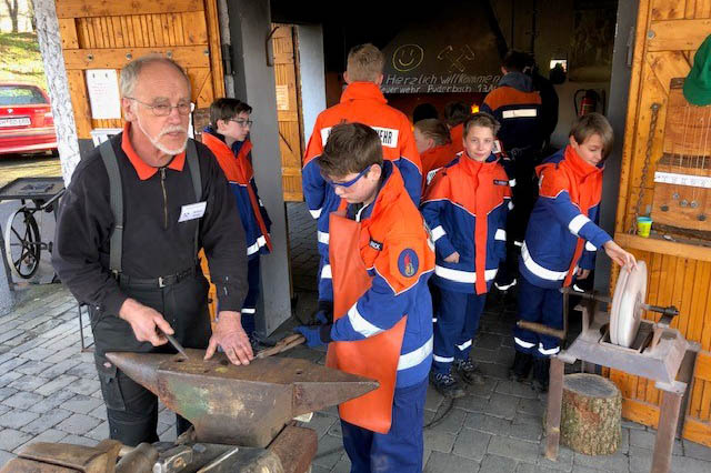 Jugendfeuerwehr der VG Puderbach besucht Grube Bindweide