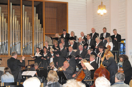 Mit besonderem barocken Glanz gestaltete die Dekanatskantorei Montabaur den diesjhrigen Konzertgottesdienst in der Evangelischen Lutherkirche Montabaur zum Sonntag Kantate. (Foto: Veranstalter)