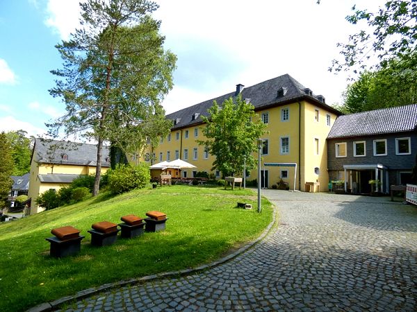 Die Gastronomen im Klosterdorf Marienthal haben sich zusammengetan, um den von der Unwetter-Katastrophe Betroffenen zu helfen. (Foto: Archiv/GRI) 