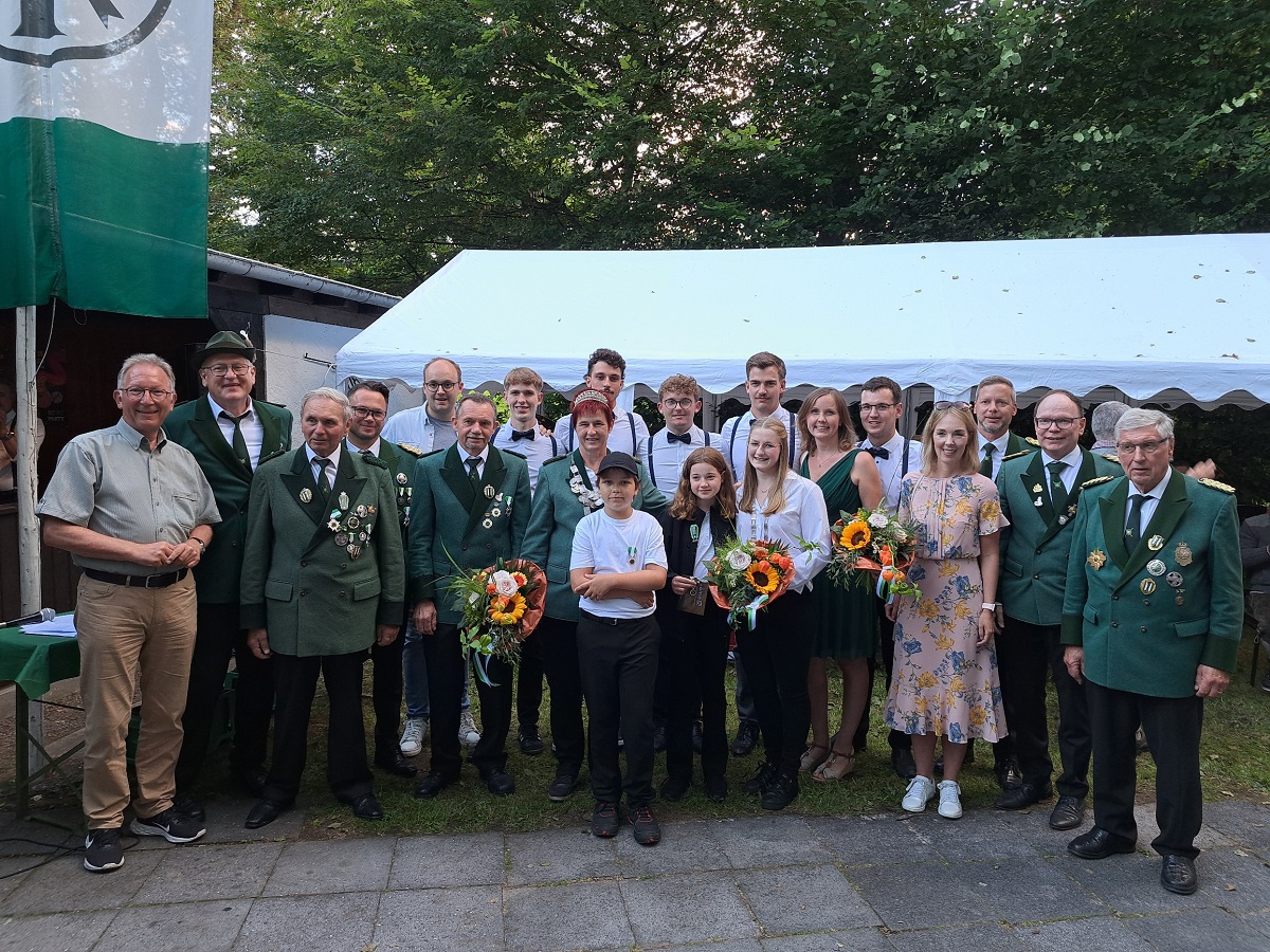 Beim diesjhrigen Knigsschieen in Robach wurde Theresia Liedhegener neue Schtzenknigin. (Foto: Jan Hammer)